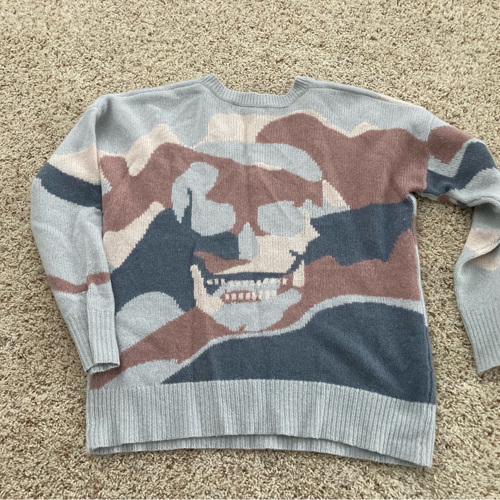 Skull Cashmere Camo V-Neck Sweater